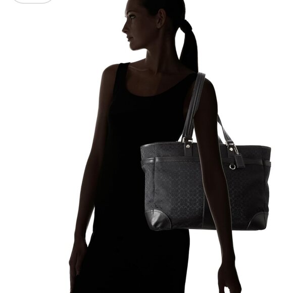 Coach Signature Multifunction Large Travel Tote Baby Diaper Bag - Picture 9 of 13